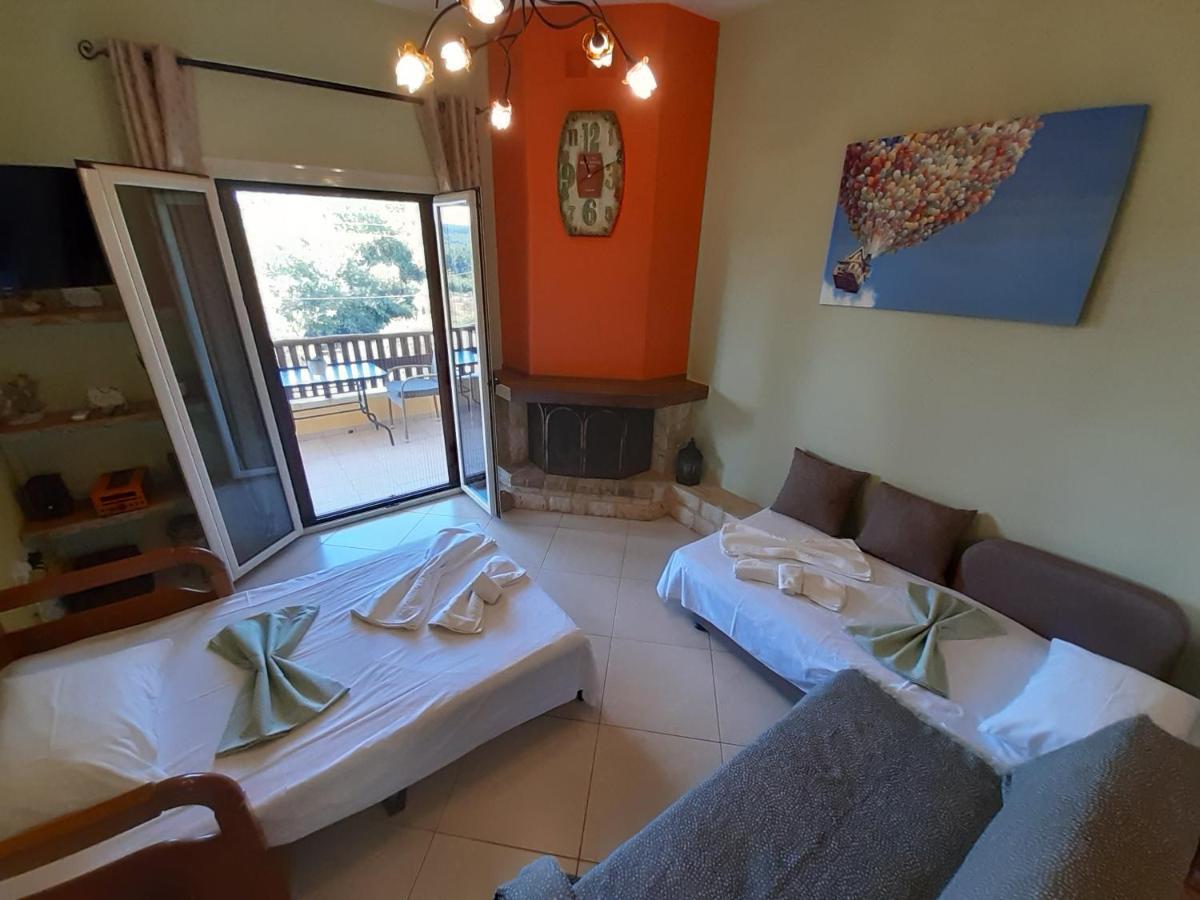 Apartmán Andri House Marathiás Exteriér fotografie