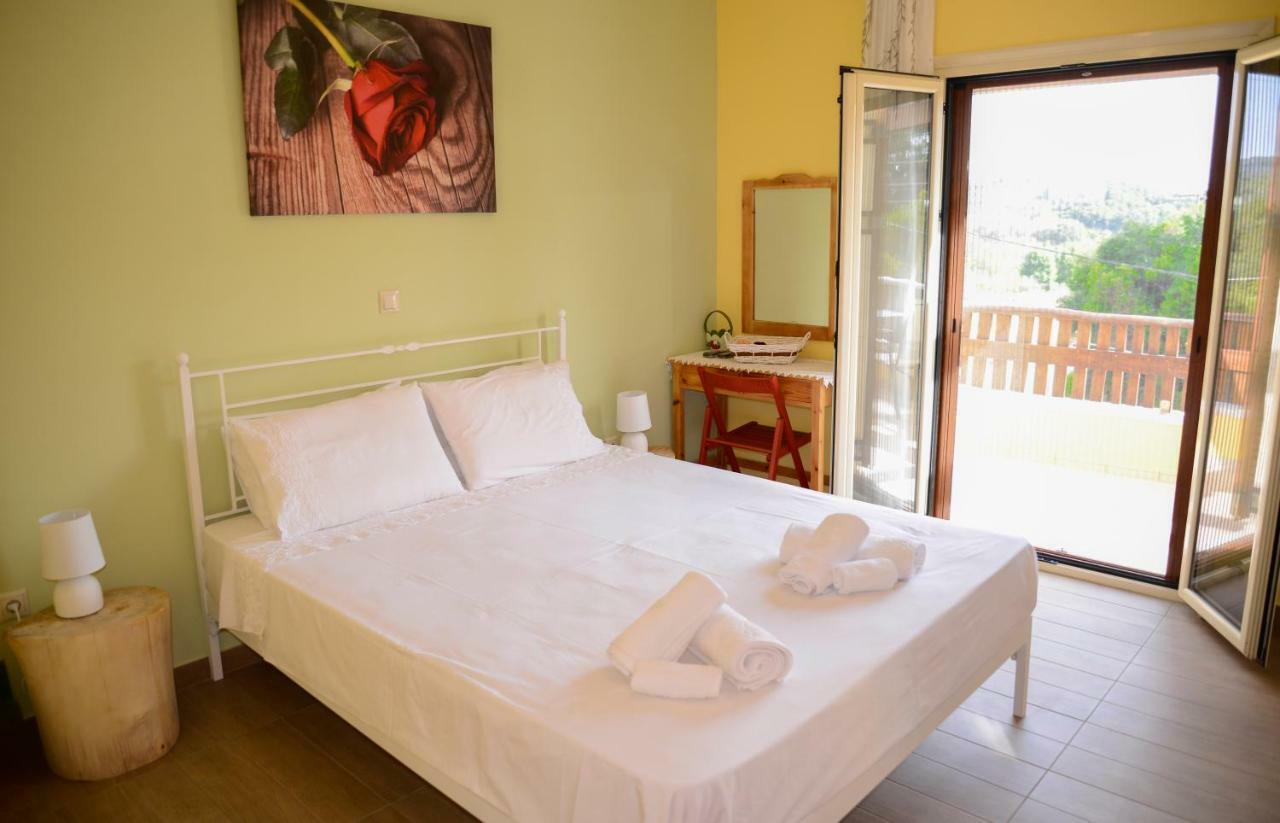 Apartmán Andri House Marathiás Exteriér fotografie