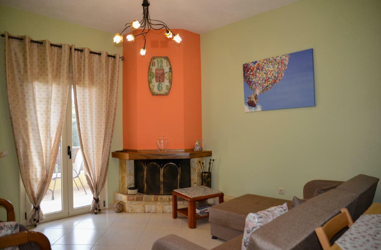 Apartmán Andri House Marathiás Exteriér fotografie